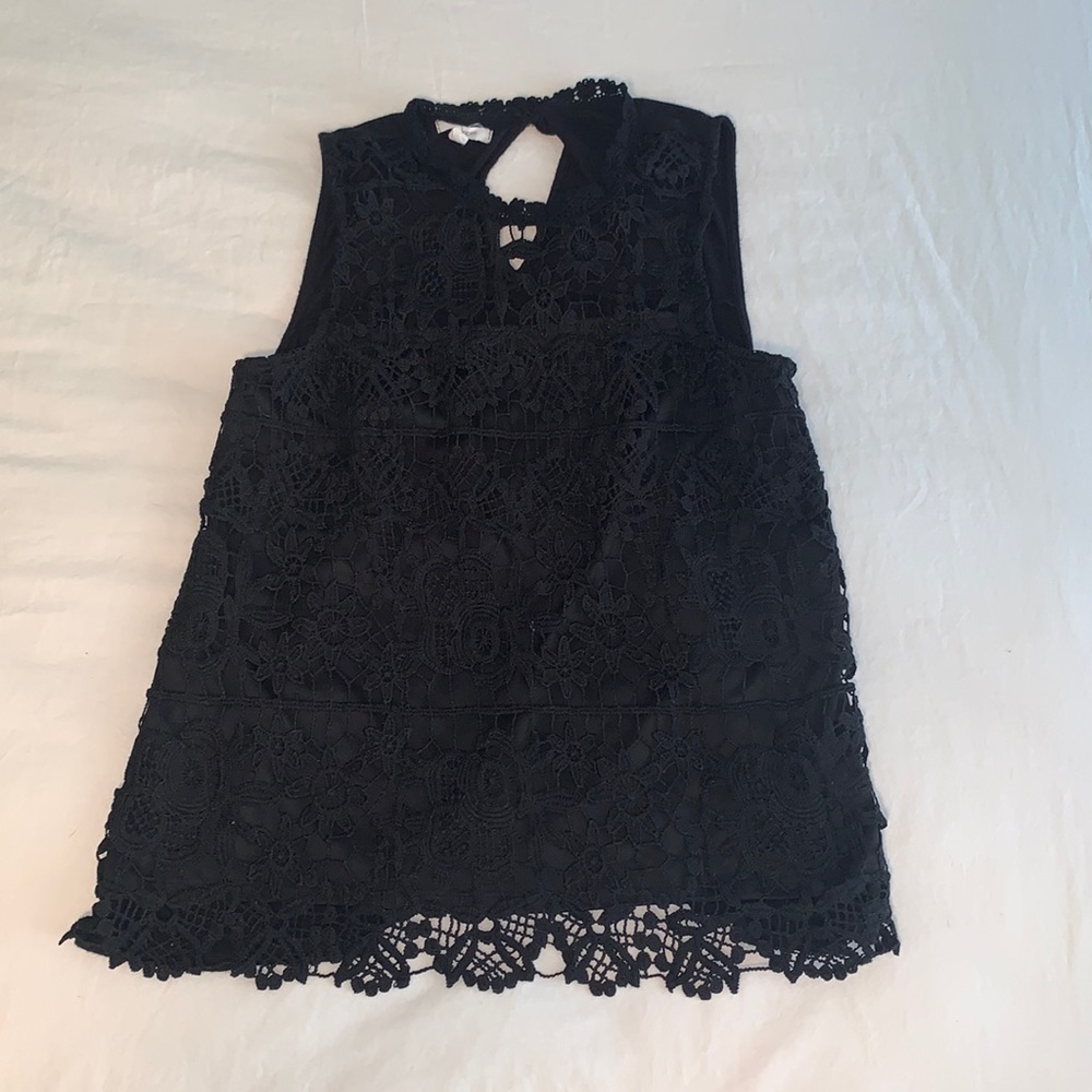 Medium, black tank top for sale